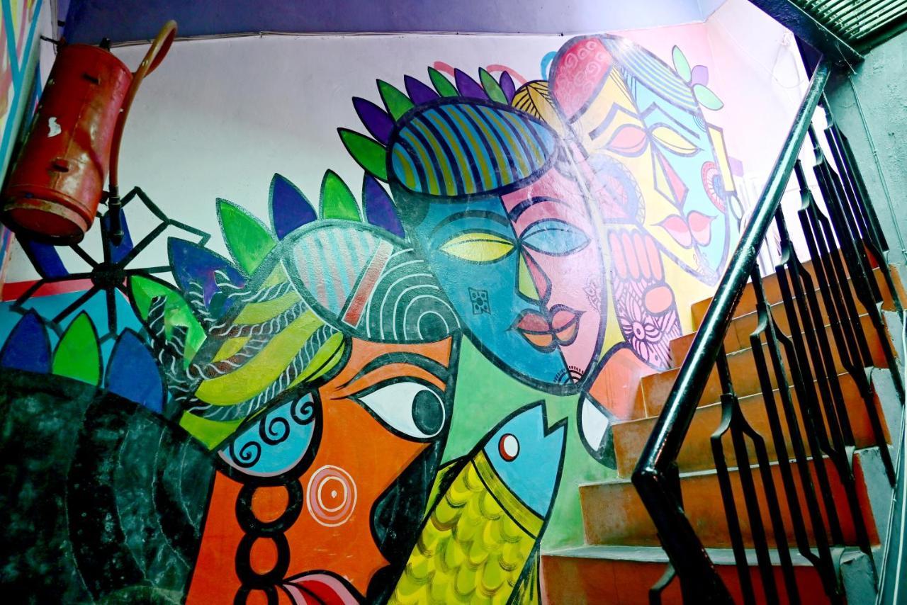 Banaras Rest House Varanasi Exterior photo